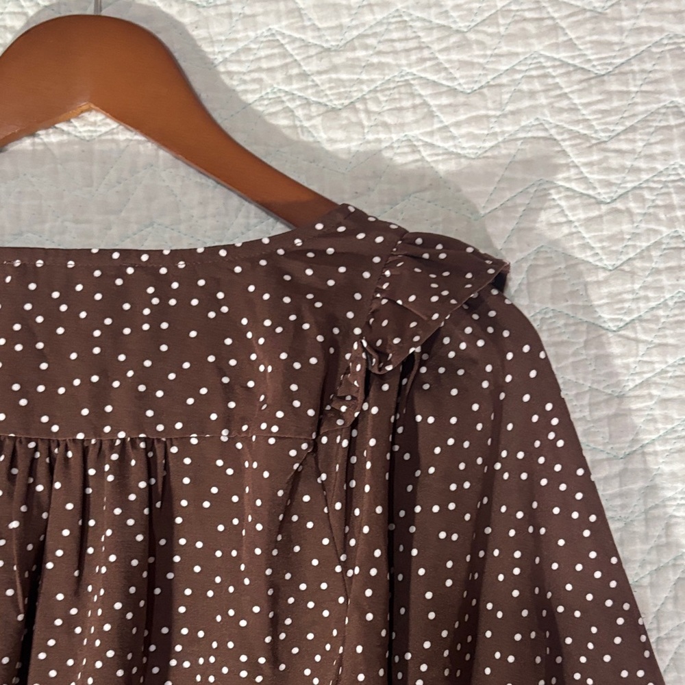 Savanna Jane Brown Polka Dot Blouse Embroidered Floral Hem Balloon Sleeves - Picture 7 of 12